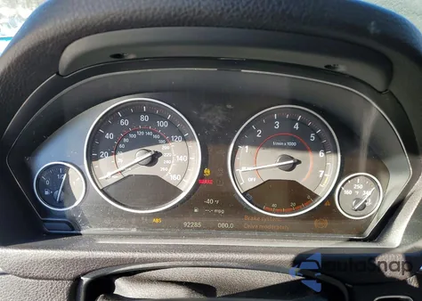 2016 BMW 340 Xi z USA, uszkodzony, nr VIN WBA8B7G59GNT95930